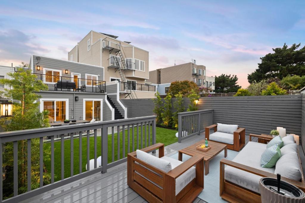 678 23rd Avenue, San Francisco, CA 94121 — photo 1
