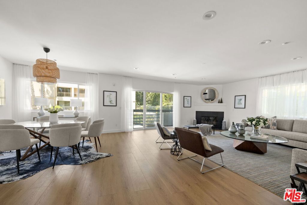 11606 Chenault Street 101, Los Angeles, CA 90049 — photo 1