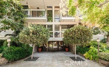 1230 N Sweetzer 114, West Hollywood, CA 90069 — photo 1