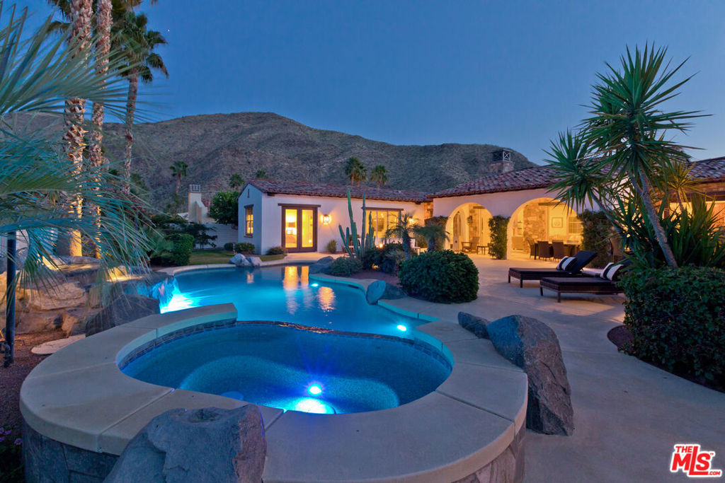 1062 Bella Vista Vista, Palm Springs, CA 92264 — photo 1