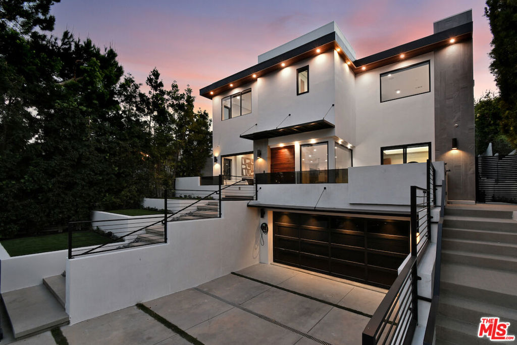4233 Costello Avenue, Sherman Oaks, CA 91423 — photo 1