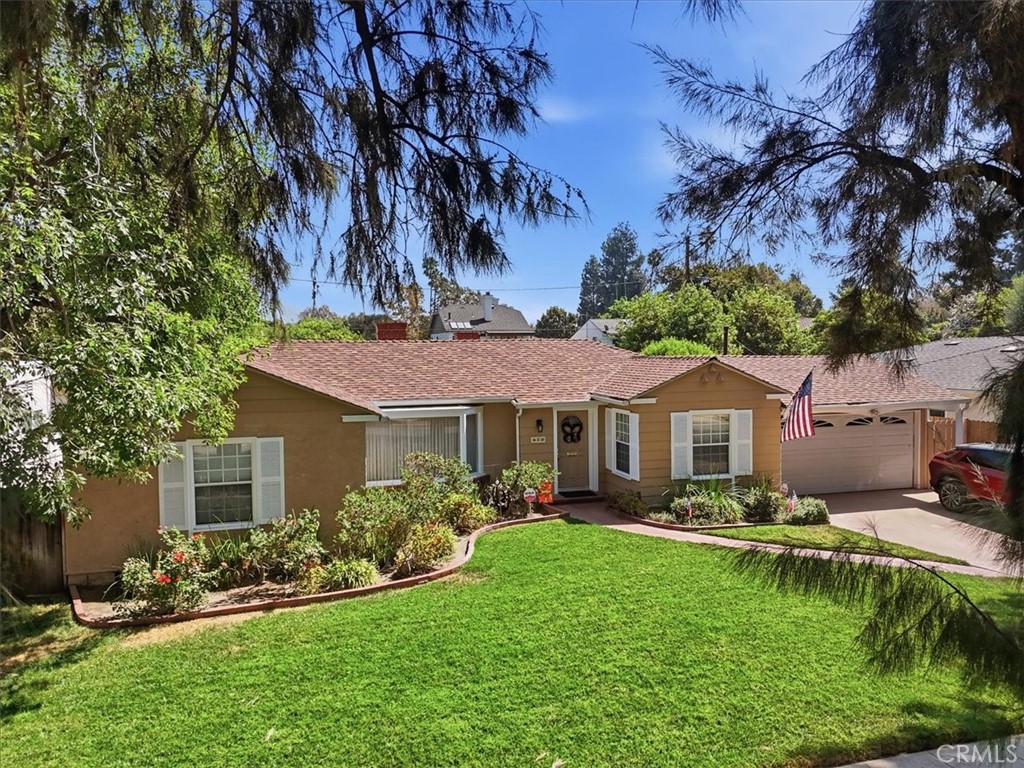 620 S Sparks Street, Burbank, CA 91506 — photo 1