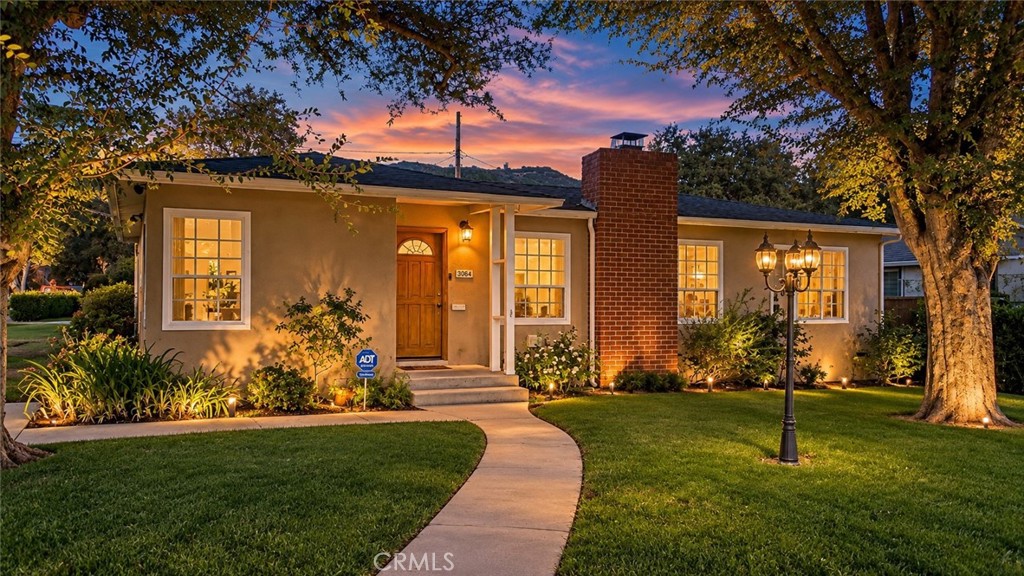 3064 N Verdugo Road, Glendale, CA 91208 — photo 1