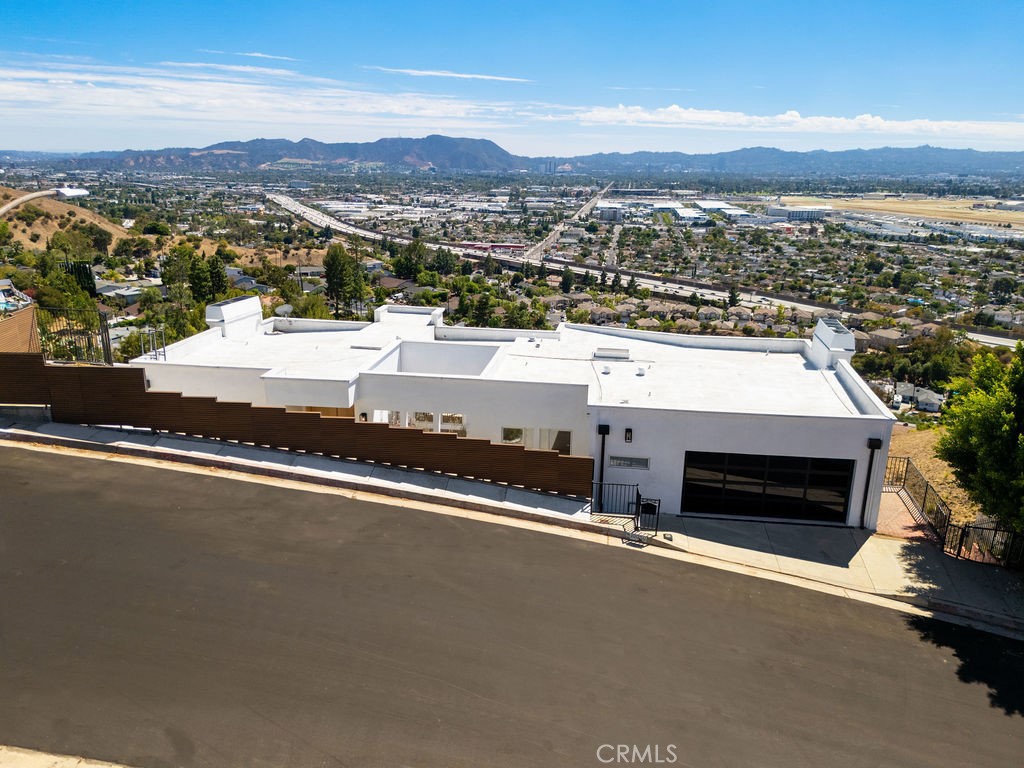 10050 Olivia Terrace, Shadow Hills, CA 91352 — photo 1