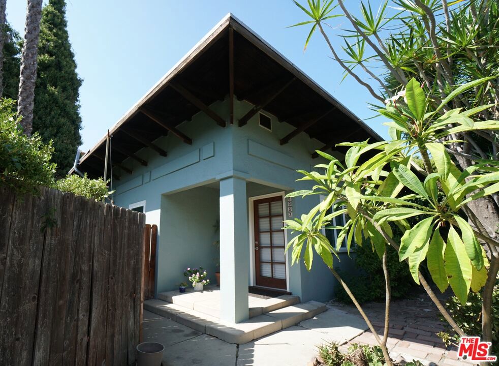 6043 Selma Avenue, Los Angeles, CA 90028 — photo 1