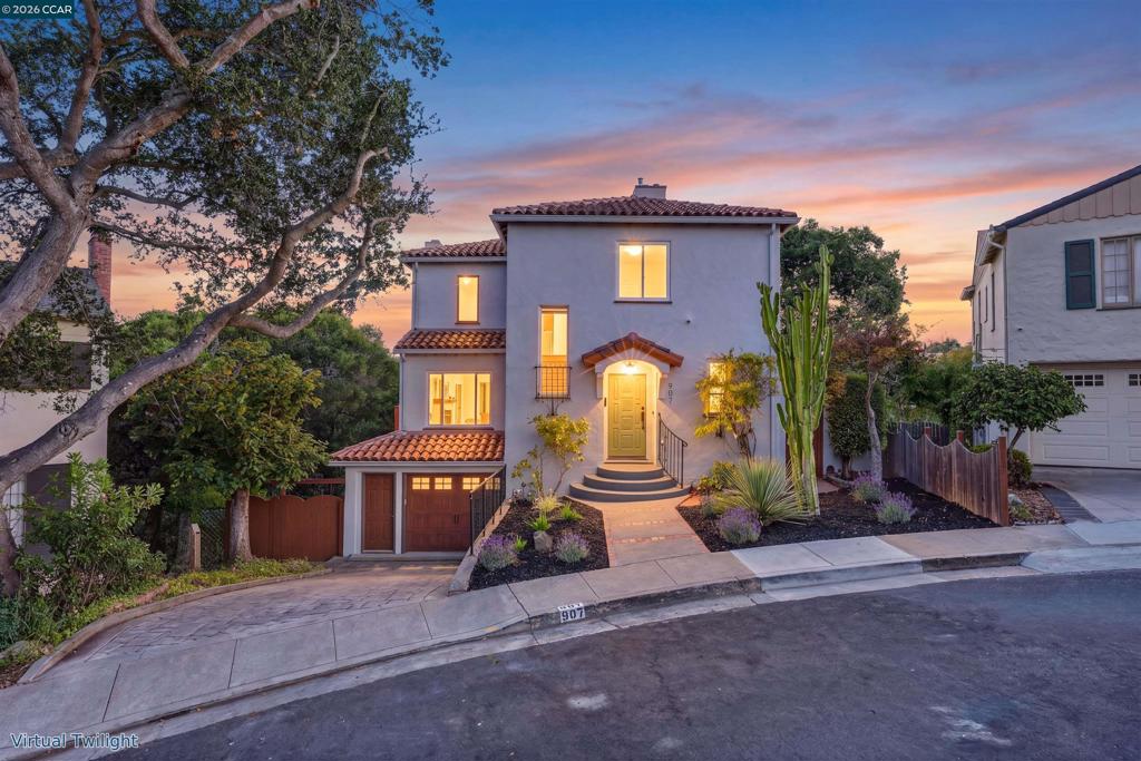 907 Glendome Cir, Oakland, CA 94602 — photo 1