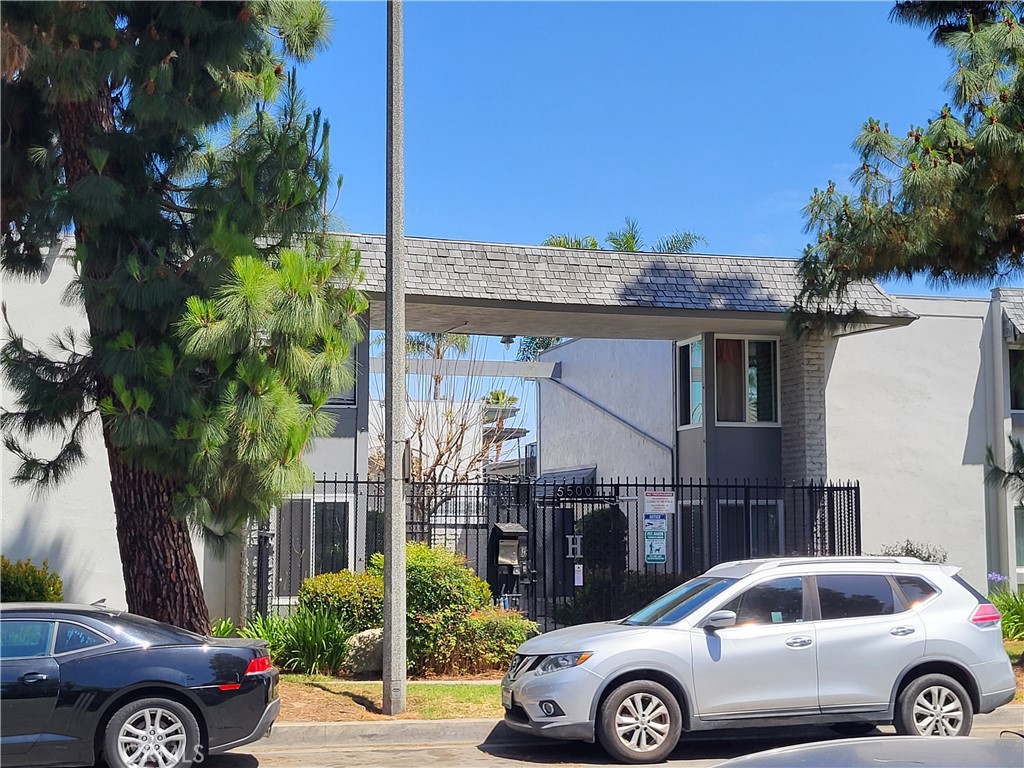 5500 Ackerfield, Long Beach, CA 90805 — photo 1