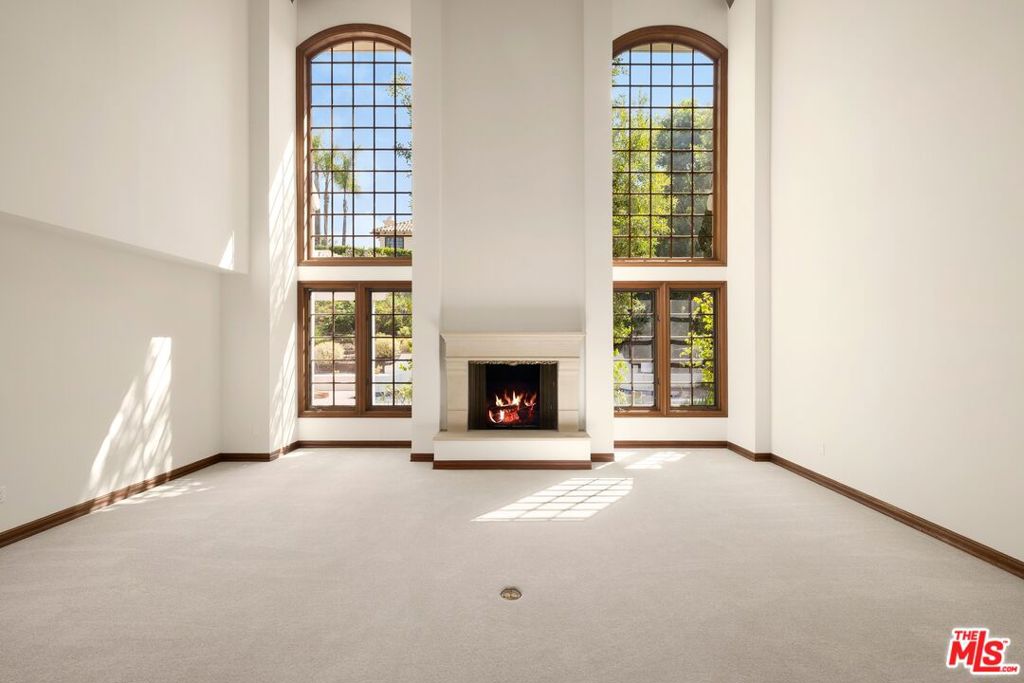 1330 Piedra Morada Drive, Los Angeles, CA 90272 — photo 1