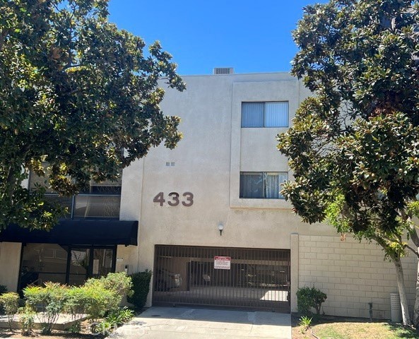 433 N Louise, Glendale, CA 91206 — photo 1