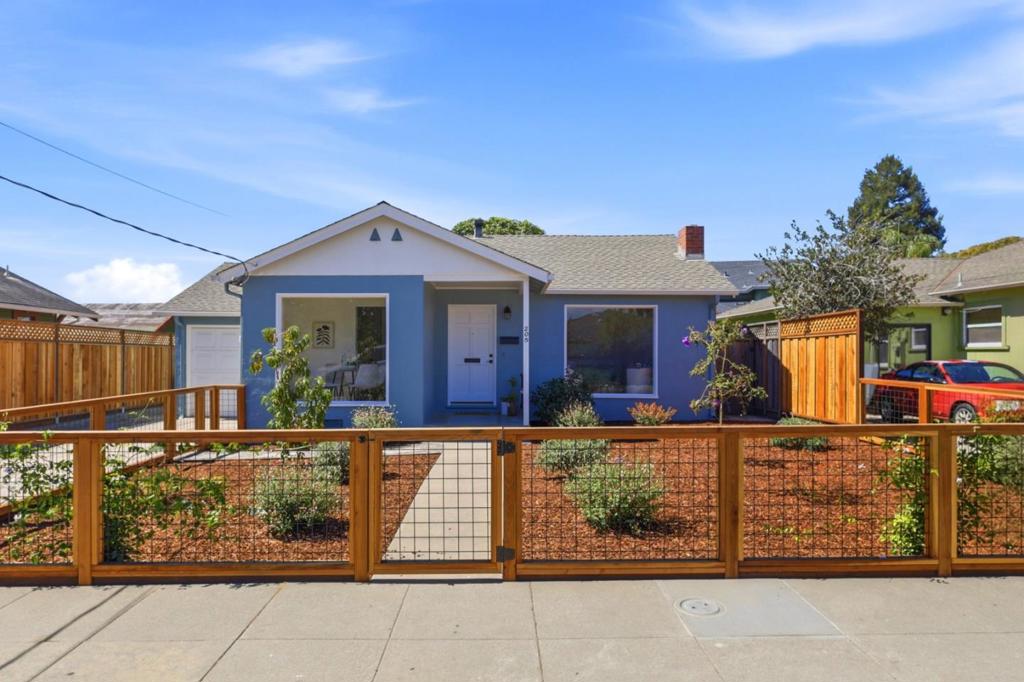 205 Miramar Drive, Santa Cruz, CA 95060 — photo 1