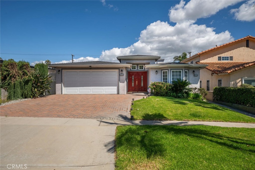 3622 Pacific, Long Beach, CA 90807 — photo 1