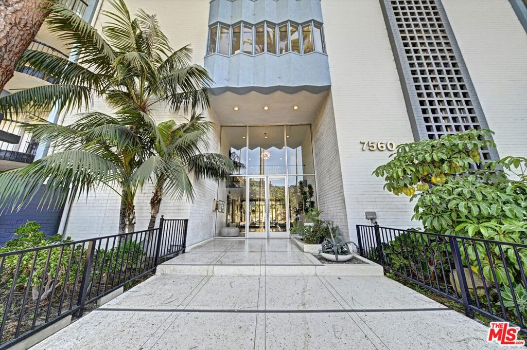 7560 Hollywood Boulevard 106, Los Angeles, CA 90046 — photo 1