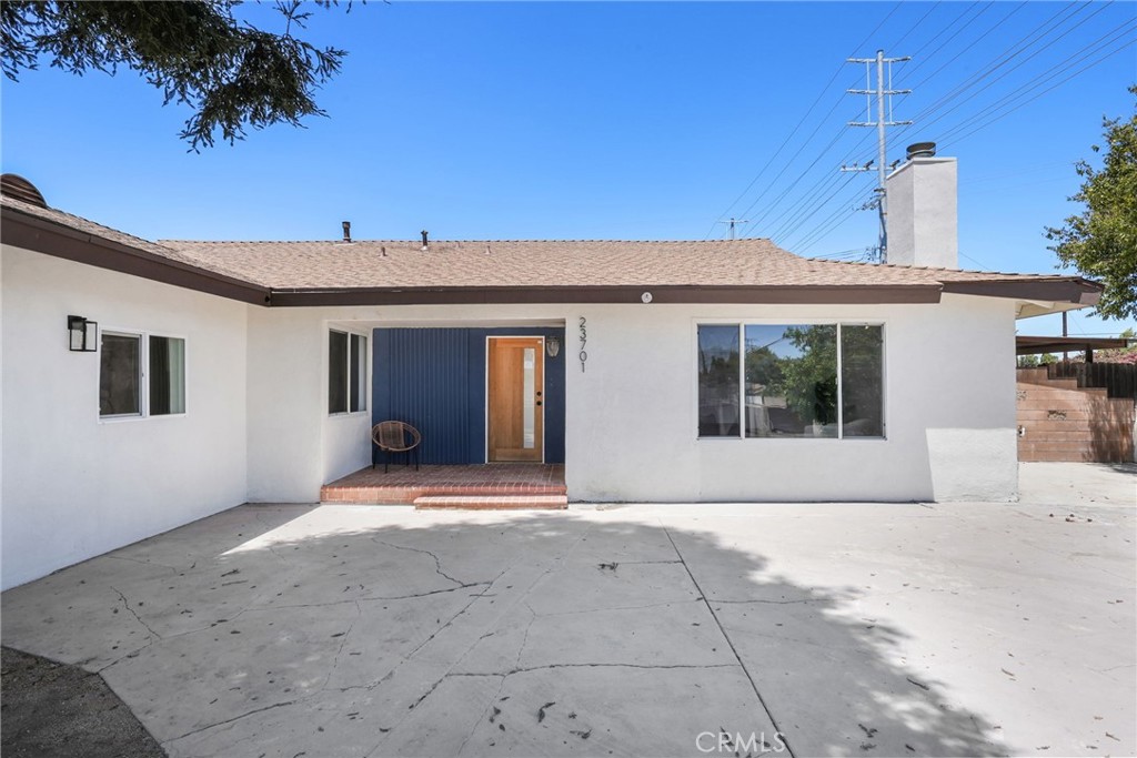 23701 Califa, Los Angeles, CA 91367 — photo 1