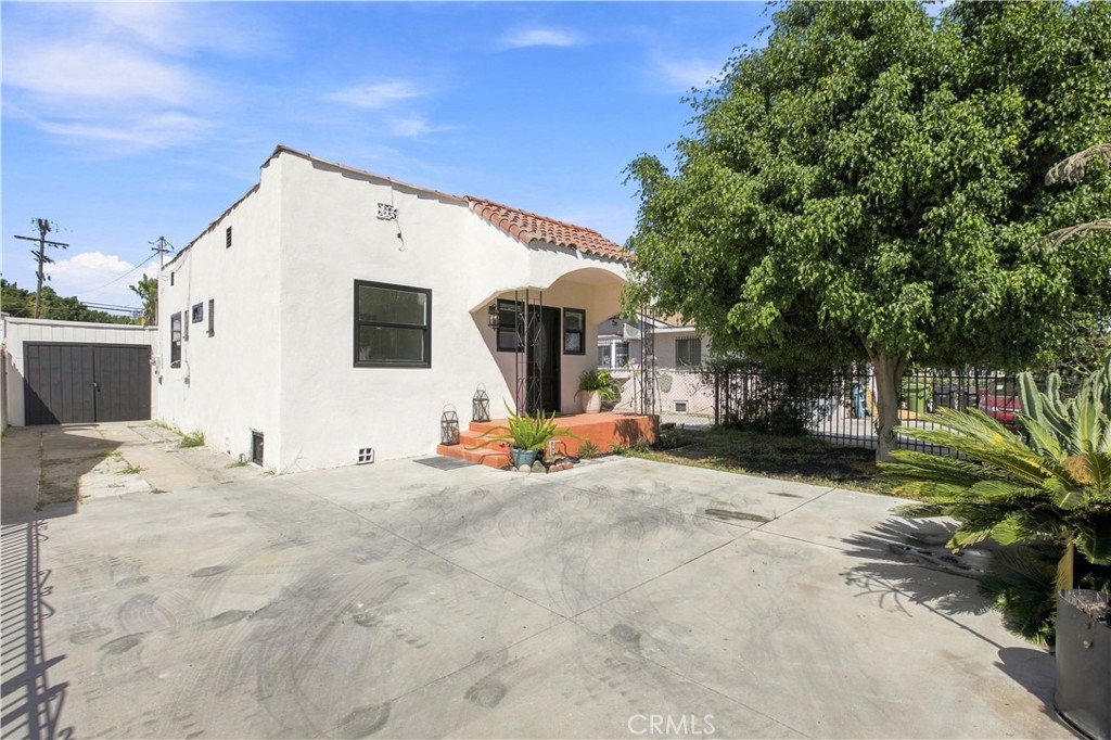 123 E 108th, Los Angeles, CA 90061 — photo 1