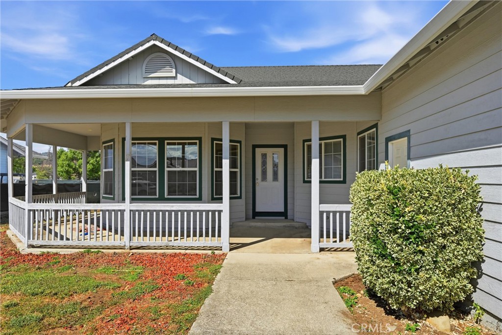 18546 Spyglass