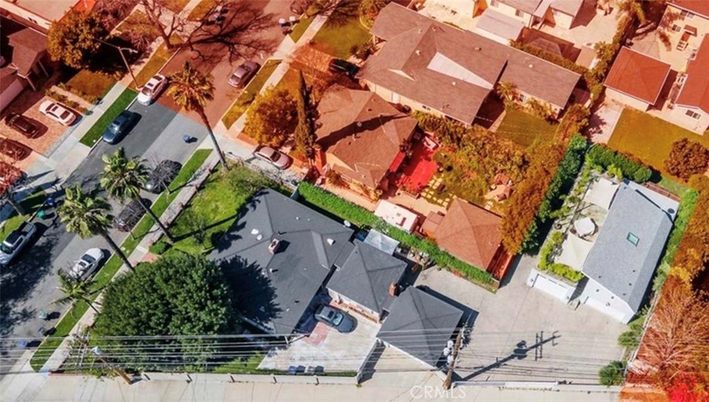124 N Naomi, Burbank, CA 91505 — photo 1