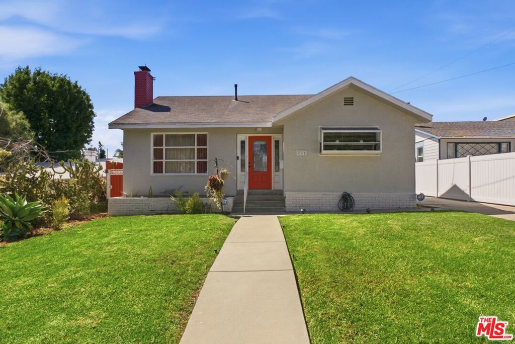 332 E Plymouth Street, Inglewood, CA 90302 — photo 1