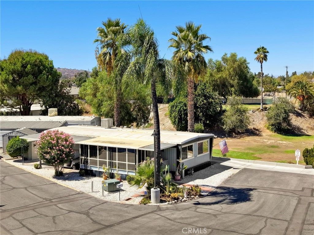 42751 E FLORIA Avenue 16, Hemet, CA 92544 — photo 1