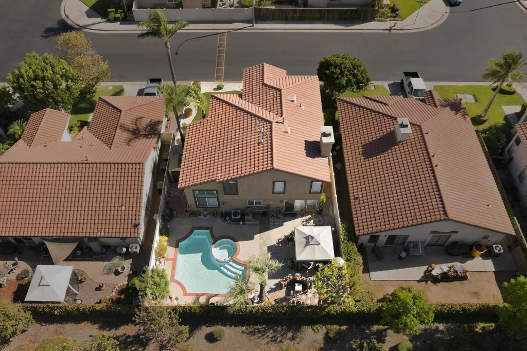 230 Fox Mills Lane, Riverside, CA 92506 — photo 1