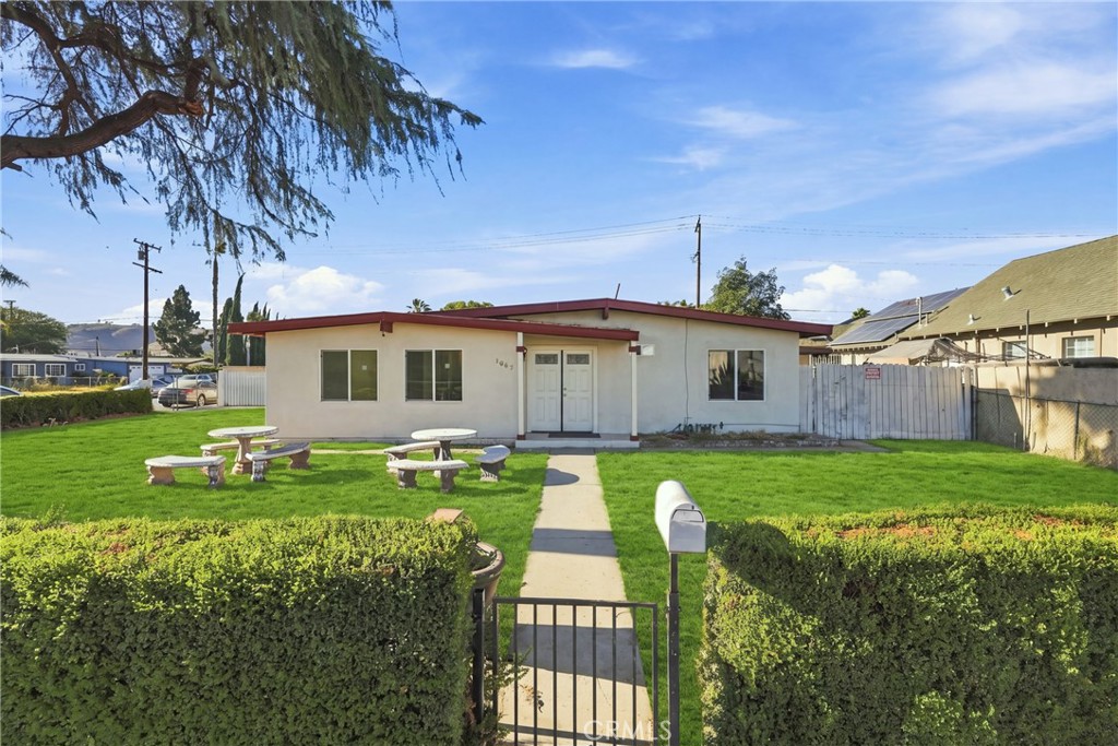 2065 W Orange Grove, Pomona, CA 91768 — photo 1