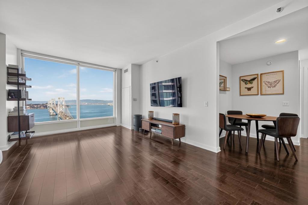 425 1st Street 3201, San Francisco, CA 94105 — photo 1
