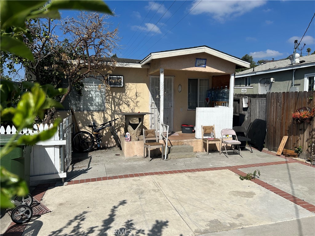 953 N Hazard Avenue, Los Angeles, CA 90063 — photo 1