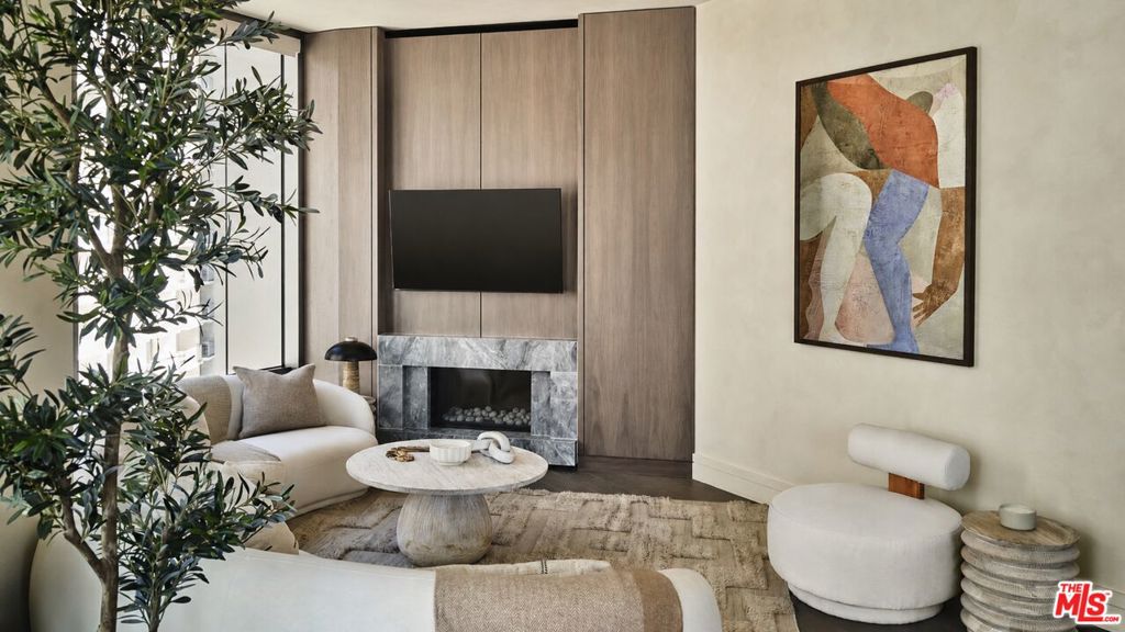 211 W Elm Court 7D, Los Angeles, CA 90067 — photo 1