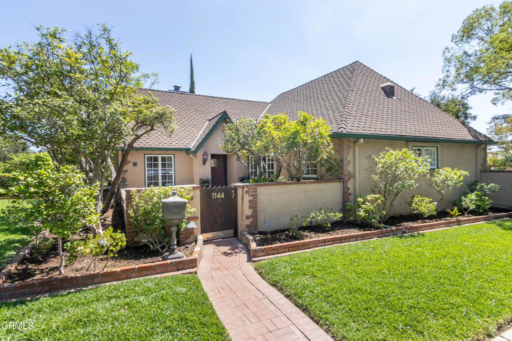 1144 Tierra Alta Drive, Pasadena, CA 91104 — photo 1