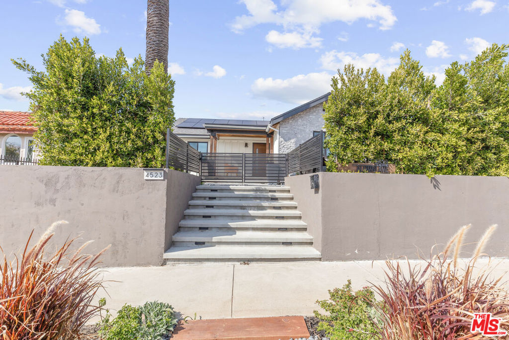 4523 Alumni Avenue, Los Angeles, CA 90041 — photo 1