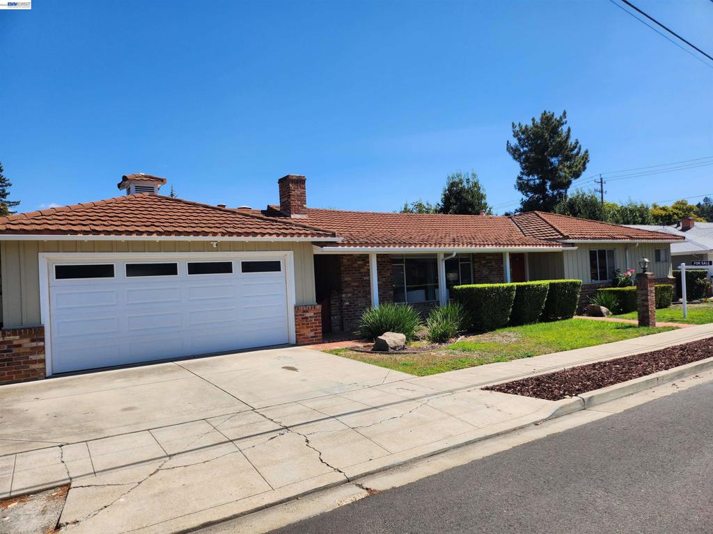 22590 Norwood Dr, Hayward, CA 94541 — photo 1