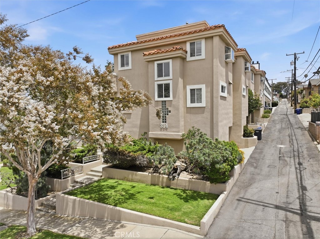 314 Penn Street 2, El Segundo, CA 90245 — photo 1