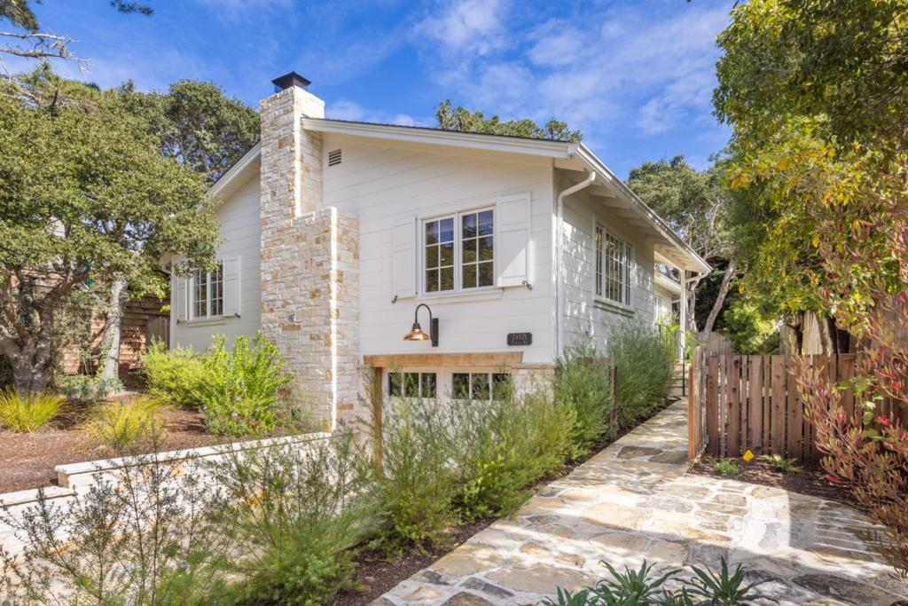 24571 Portola Avenue, Carmel, CA 93923 — photo 1