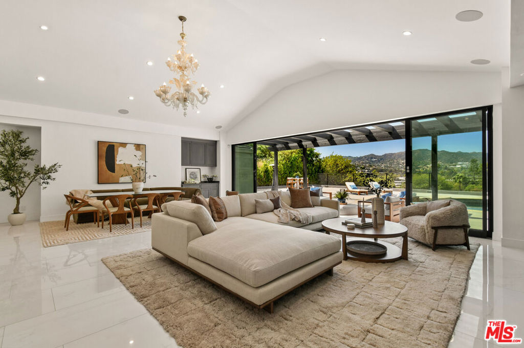 4423 Bergamo Drive, Los Angeles, CA 91436 — photo 1