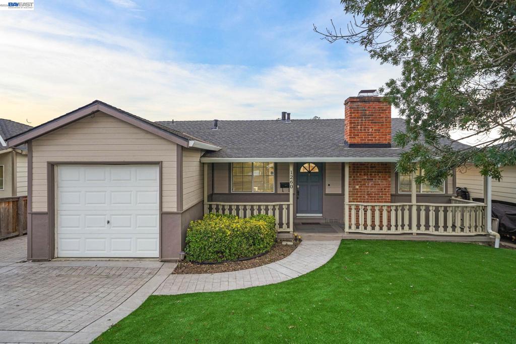 1260 Highland Blvd, Hayward, CA 94542-1008 — photo 1