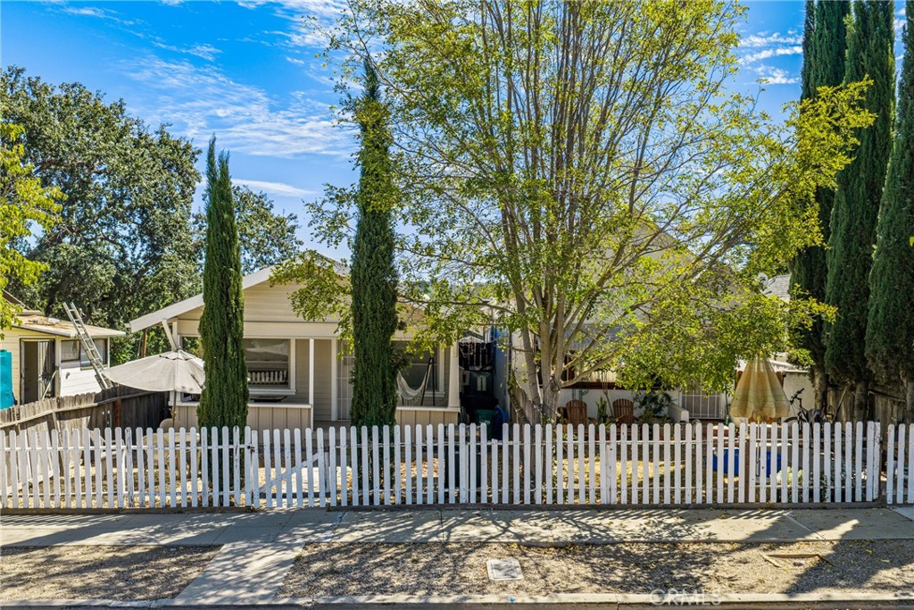 1434 1436 Pine Street, Paso Robles, CA 93446 — photo 1