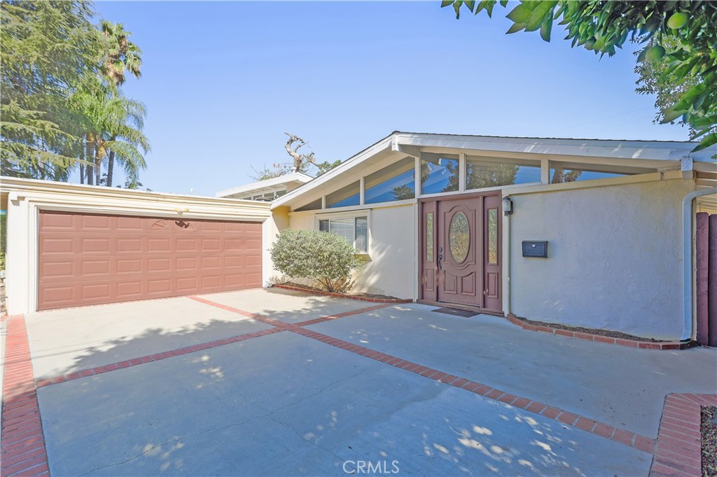 19841 Hamlin Street, Woodland Hills, CA 91367 — photo 1