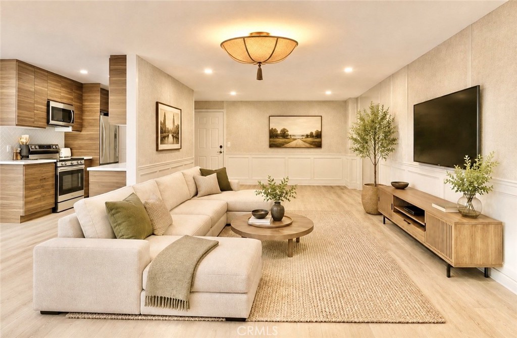 1735 N Fuller Avenue 445, Los Angeles, CA 90046 — photo 1