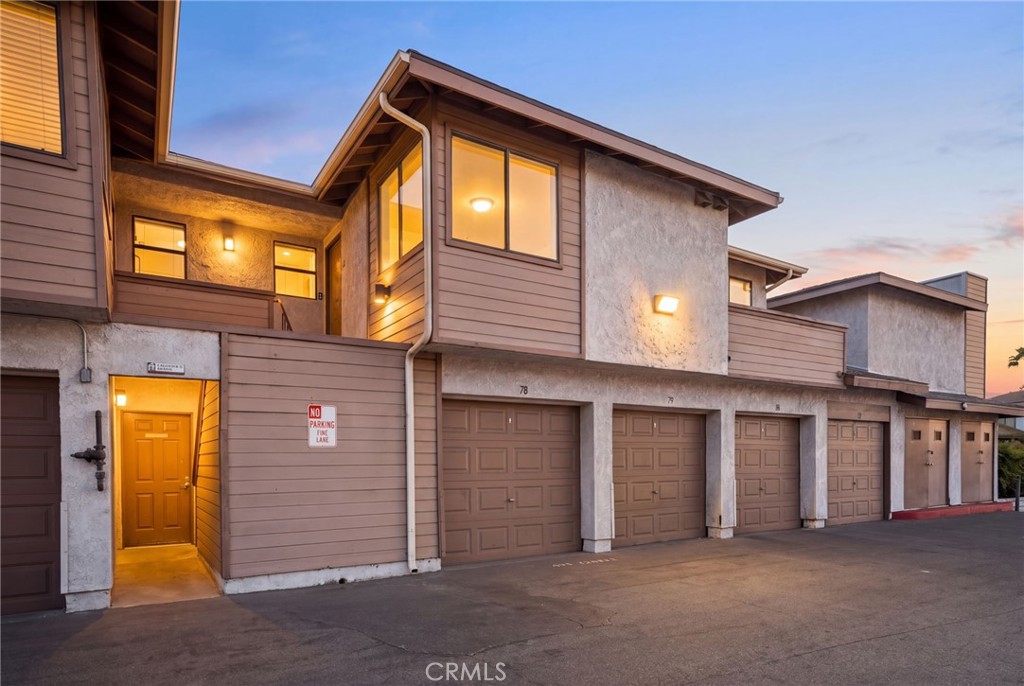 1327 Massachusetts 205, Riverside, CA 92507 — photo 1