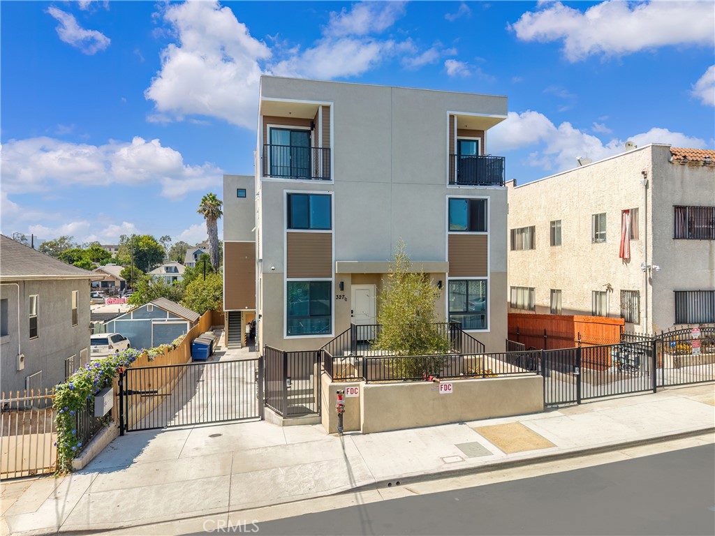 327 N Chicago, Los Angeles, CA 90033 — photo 1
