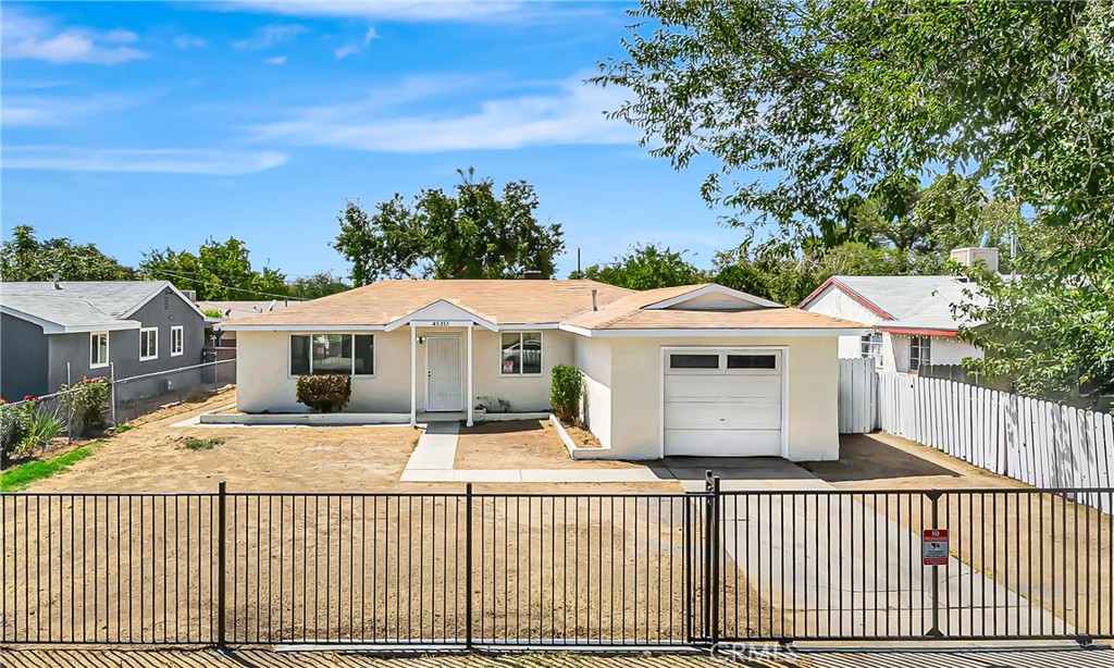 45351 Kingtree, Lancaster, CA 93534 — photo 1