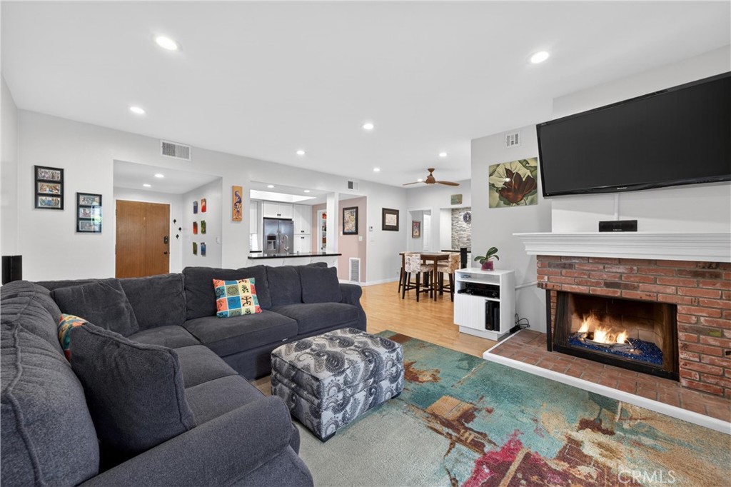 8180 Manitoba Street 136, Playa Del Rey, CA 90293 — photo 1