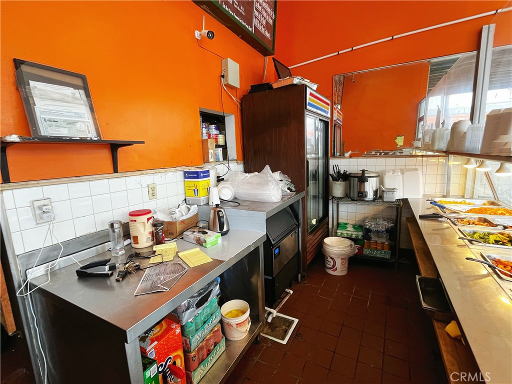 1377 W Imperial Hwy 101, Los Angeles, CA 90044 — photo 1