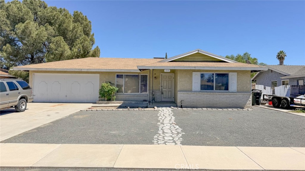 568 Kerilyn Lane, Hemet, CA 92544 — photo 1