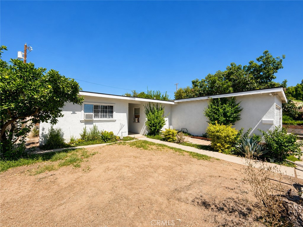 14937 Oswald, Los Angeles, CA 91342 — photo 1