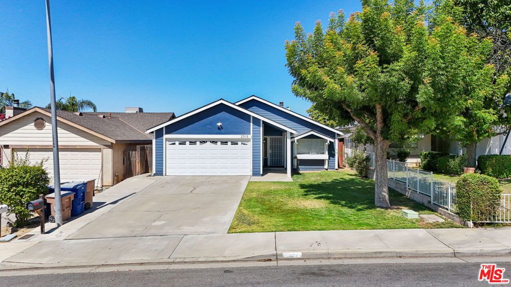 2918 La Costa Street, Bakersfield, CA 93306 — photo 1