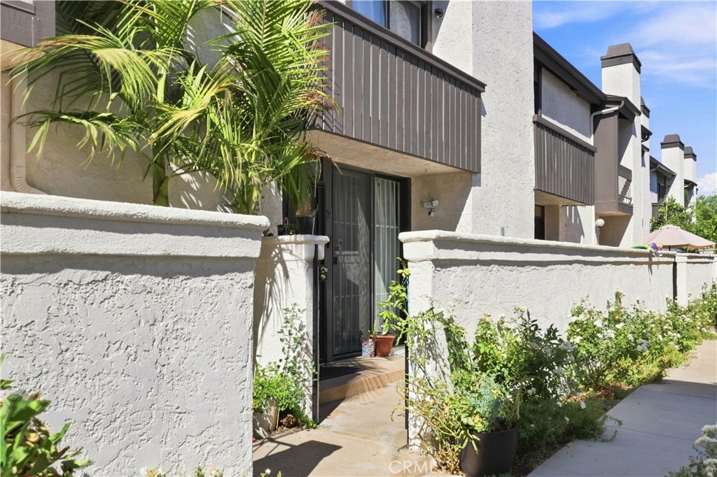 9625 Sylmar Avenue 23, Panorama City, CA 91402 — photo 1