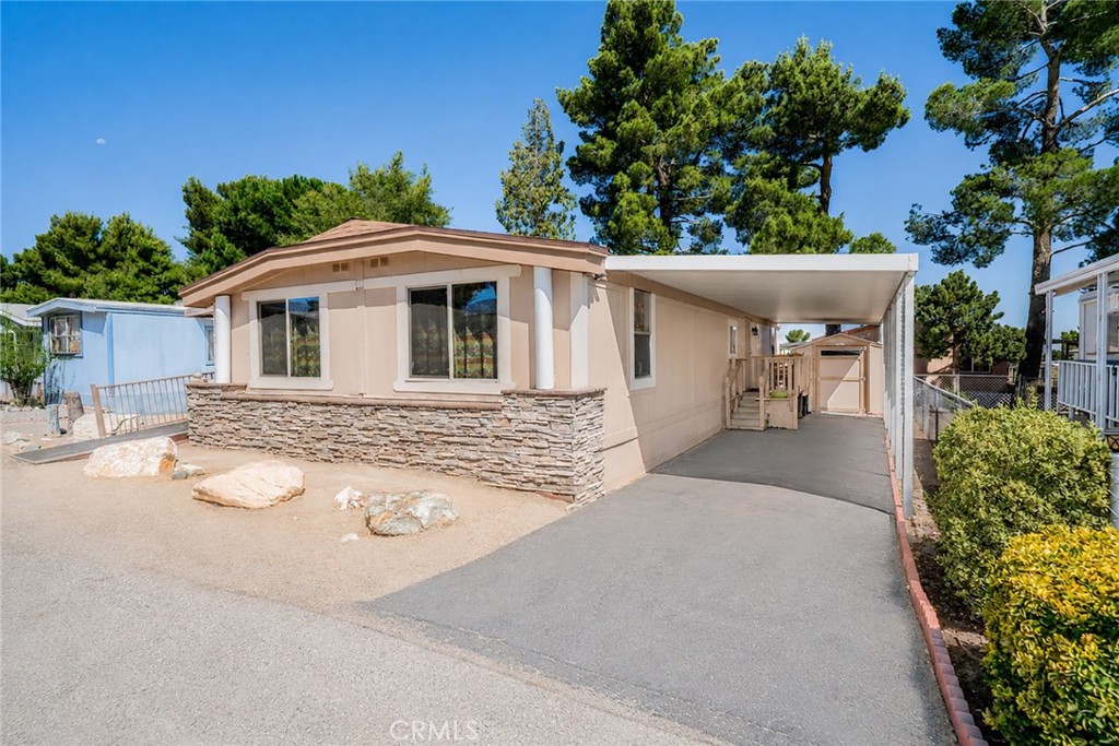10200 Johnson 36, Phelan, CA 92371 — photo 1