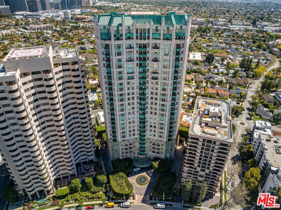 10580 Wilshire Boulevard 5SW, Los Angeles, CA 90024 — photo 1