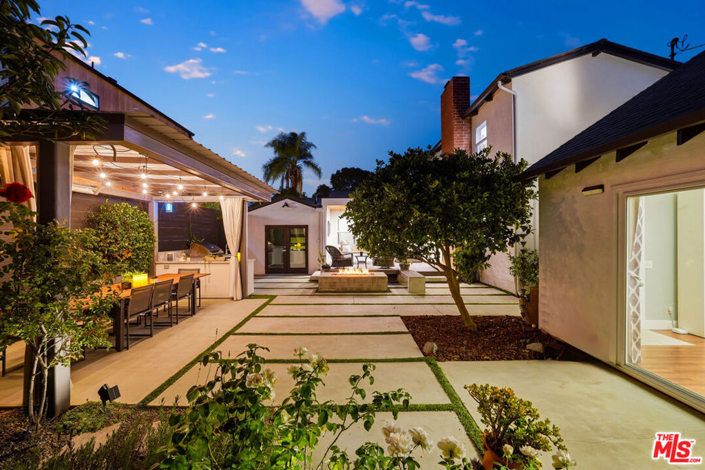 12531 Mitchell Avenue, Los Angeles, CA 90066 — photo 1