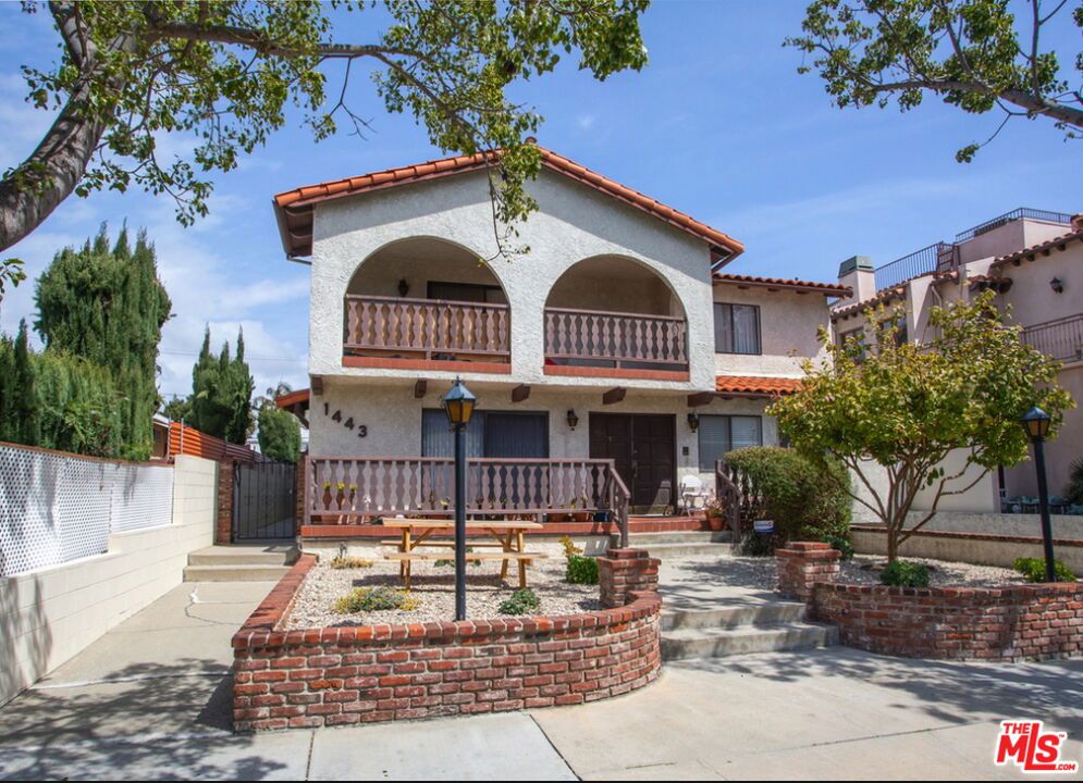 1443 25th Street 4, Santa Monica, CA 90404 — photo 1